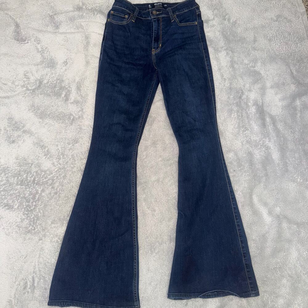 Hollister High-Rise Flare Jeans Dark Wash Women's Size 2R (W26)